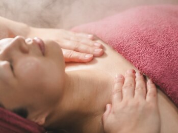 シュピネ(Choupinet)の写真/【都度払い◎】近赤外線使用!小顔効果・美白/毛穴特化サロン♪学生向けのリーズナブルなメニューもご用意◎