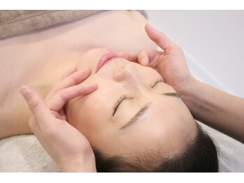 クリアリー(clearly)/小顔リンパトリートメント