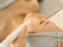 美人プラス 幸田店/1.専用ペンシルで集中シミケア♪