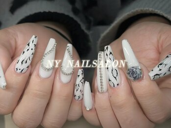 エヌワイ 千葉中央店(NY)/