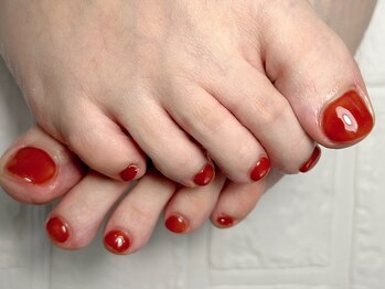 ブリスフルハピネス(Blissful happiness)/秋色テラコッタフットネイル