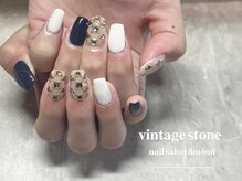 エイトムーン(8moon)/ヴィンテージストーンネイル