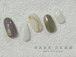 148. グレー　大人　ネイル