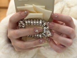 韓国ネイル　キラキラネイル