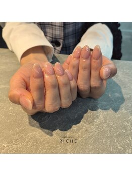 リッシュ(RICHE)/スキンカラーネイル