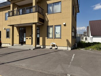 ラフラボ リラクセーション コンディショニング(Laugh Lab)/【外観、駐車場】