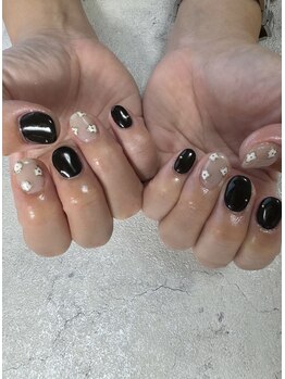 フラワーズネイル(flowers nail)/おしゃれママネイル