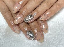 アルティノ ネイル ガーデン(altino nail garden)/ストーン埋め尽くし×シンプル