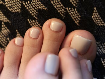 クロ(KURO)/ホワイトワンカラー