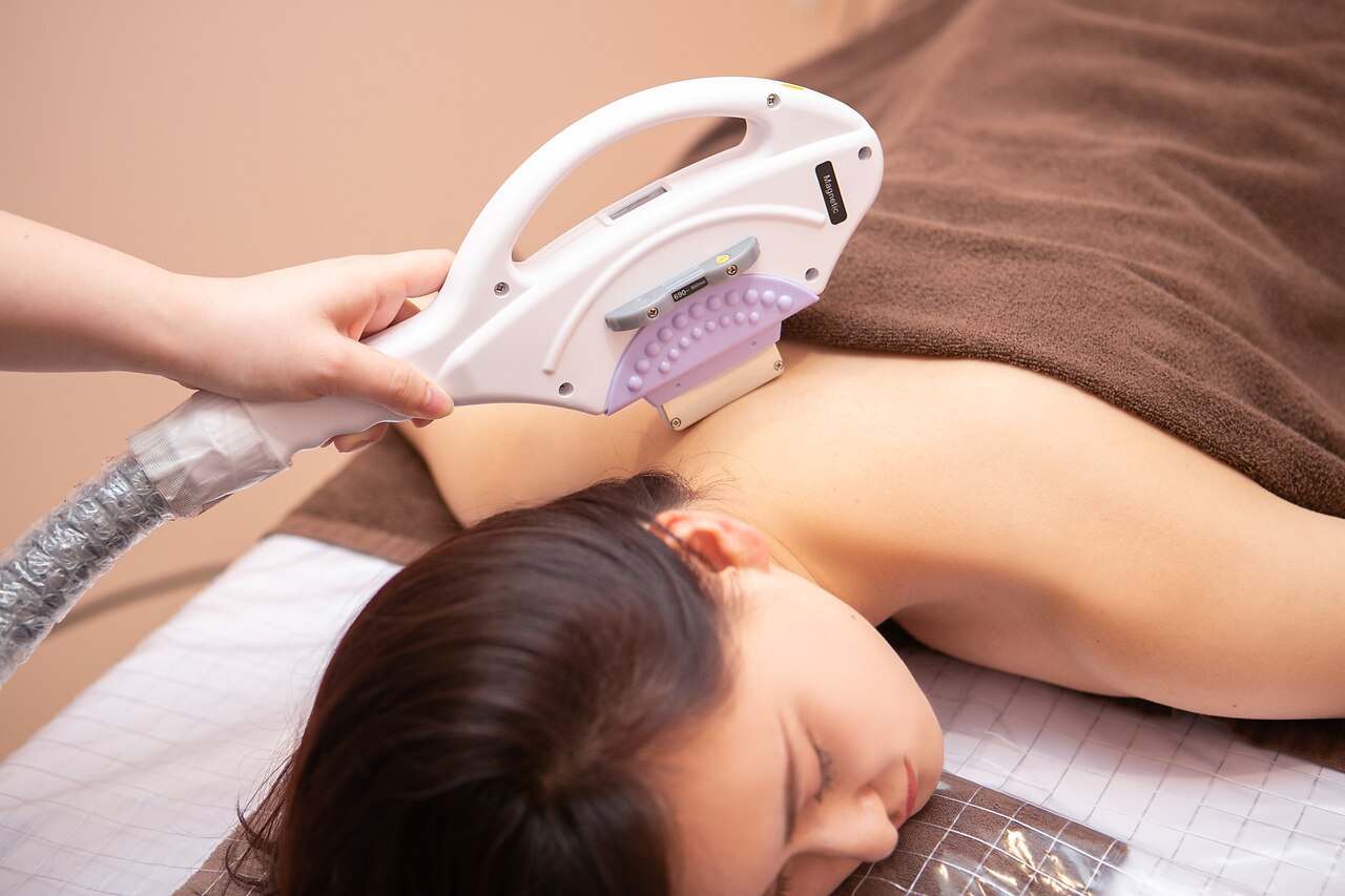 ラココ トナリエ宇都宮店(LACOCO)｜ホットペッパービューティー