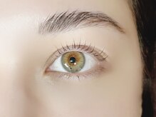 ダームドット(DAHM.)