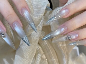 エランネイル 池袋(Elun Nail)の写真/チップスカルプ長さ出し対応◎長持ち美フォルム×高再現デザインで“指先美人”を叶える☆こだわり派も納得