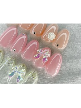 ネイル・アイメニューの同時施術が可能