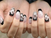 リノネイル(Lino Nail)/チェックネイル