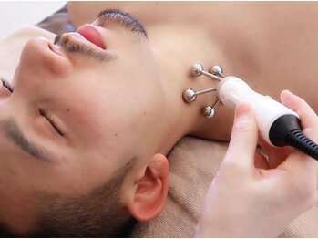 エモーションプラス(Emotion plus)/クセになるEMS解し！