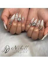 ナシェル(N'chell)/白グラキラキラネイル