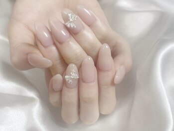 レアリゼ ネイル(Realiser nail)/ベージュピンク×リボン