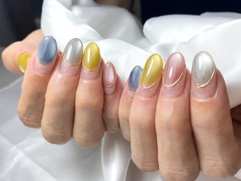 ユイット ルッカ(Huit Lucca)/定額ネイル