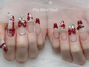 ピオミエルネイル 新宿(pio miel nail)/レッドリボン×クリスマスネイル