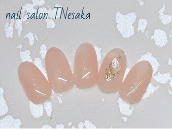 ティーエヌ 江坂店の写真/【定額￥5000～】リ-ズナブル&スピーディーで大人気♪お好みの色にカラ-チェンジして自分らしいネイルを☆