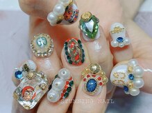 スタニングネイル(STUNNING NAIL)の雰囲気（Bigストーン×パール盛り付け放題￥12500）