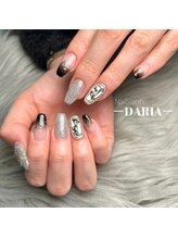 ダリア(Daria)/綺麗めブラックネイル