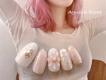 アグニークリッシェ(Agunik Riche)/【ぷっくりフラワーネイル】