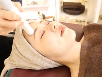 ウニカ(Unica)の写真/《美肌を叶えたい方に♪》入れるだけじゃない!メイクもお肌も引き算で変わる◎【肌ファスフェイシャル】