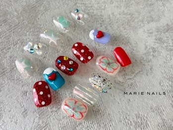 マリーネイルズ 表参道店(MARIE NAILS)の写真/★オフ込み design￥7700！ライフスタイルデザイン＆爪の形もご提案♪JNA1級以上と認定講師も在籍のサロン！