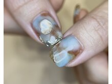 ビーティー(bT)/