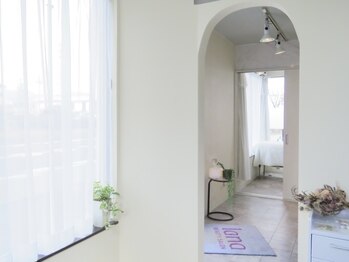 ラナ(Lana)/サロン内イメージ