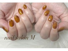 ネイルサロン M/定額　6700円
