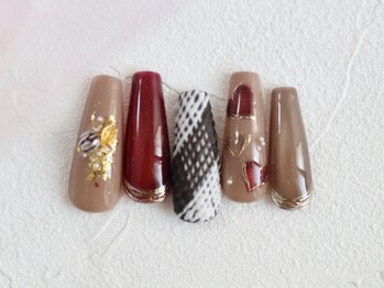 ココネイル/バレンタインネイル