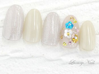 ラグジュアリーネイルズ カワグチ(Luxury Nails Kawaguchi)/ポイント*ホロフラワーNail
