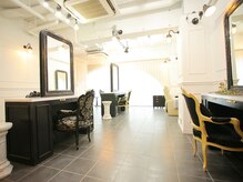 アイラッシュ ノート1103(eyelash note.1103)/内観2