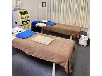 ことぶき整骨院/清潔で明るい店内