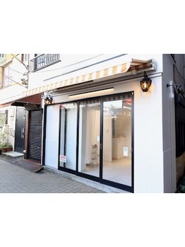 駅から徒歩５分のサロン