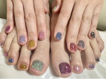 ユメ(YUME)の写真/【ハンド&フットネイル10,200円】400以上のカラーからお気に入りを選べる！サンダルの季節は足元を可愛く♪