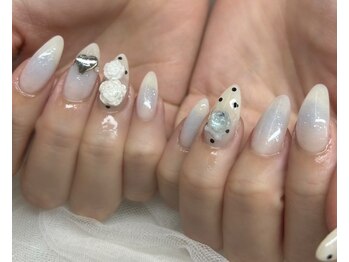 ネイルアンドアイラッシュスタジオ シュシュ(chouchou)/ブルーチークネイル