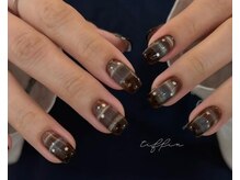 ネイルサロン ティフィン(tiffin)/～マグネットラインネイル☆～