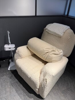 Nail Salon 'emの写真/【全席半個室】周りを気にせず過ごせる洗練空間★日常を忘れる自分だけの贅沢タイムで心からリラックス♪