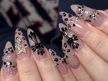 ミュウミュウ(miumiu)/春ネイル