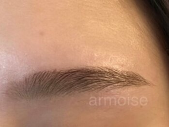 アルモワーズ(armoise)の写真/あなたの骨格の黄金比や雰囲気に合わせた“似合う眉毛”をご提案☆メイクもキマる！流行の形もお任せあれ♪