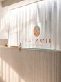 ビューティフルゼン 表参道(Beautiful Zen) 優しくあたたかみのある光の入り口でお出迎えいたします。
