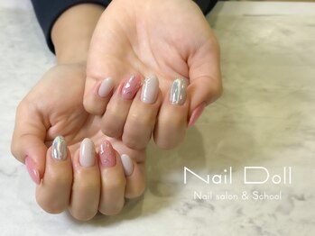 ネイルドール(Nail Doll)/