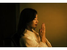 【瞑想・呼吸】深く吐き、心を凪がせる。