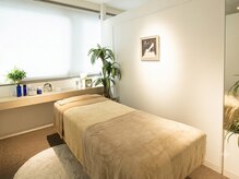 【毛穴・たるみ・シミ】エイジレスクリニーク 直方店の雰囲気（毛穴・シミ・たるみケアを受けながら心もリセット。）