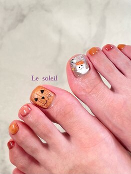 ル ソレイユ(Le soleil)/ハロウィンネイル by mikiko
