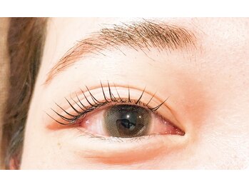 リノ(un Lino)/ラッシュリフト