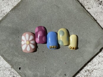 カラ ネイル 中津店(calla nail)/フラワー×ドットネイル